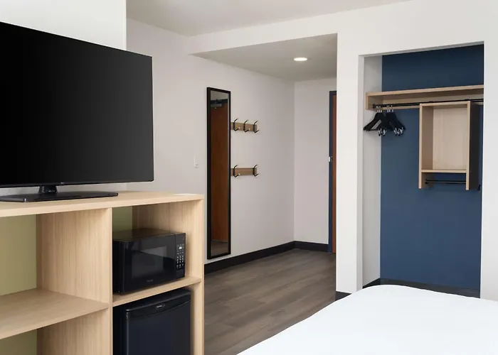 Spark By Hilton Guelph